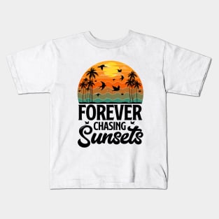 Forever Chasing Sunsets - Retro Sunset Kids T-Shirt